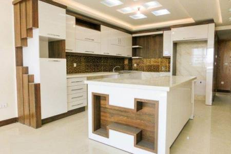 آشپزخانه ای متفاوت با کابینت بدون دستگیره یا دستگیره مخفی